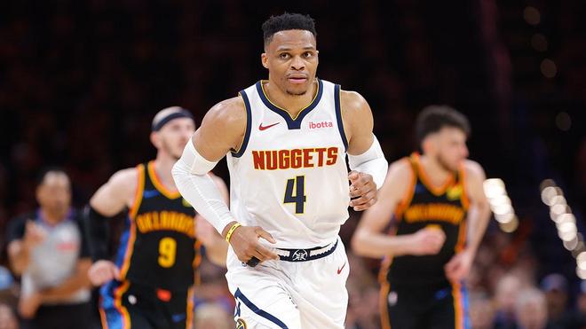 中场核心 中场核心